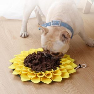 Snuffelmat voor honden – in Zonnebloemvorm